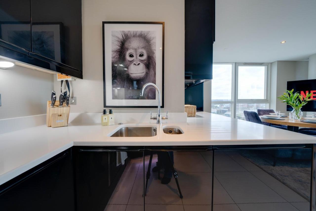 Tallest Building In The City Centre Sleeps 5 Incredible City Mountain And Lagan Views Belfast Eksteriør bilde